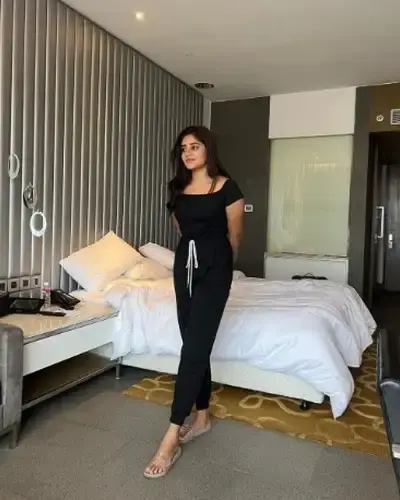 Call Girls Savanur Cash On Delivery