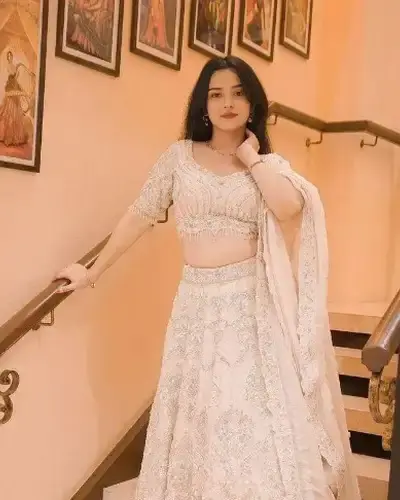 Escort Savanur